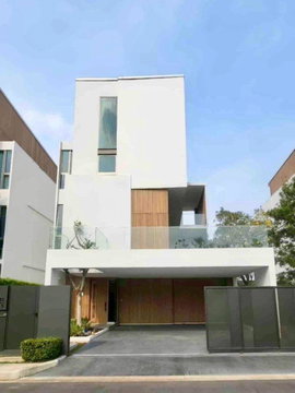 LTH15829 – Luxury Pet-Friendly House for Rent Rama 9 | VIVE Rama 9 | Near The Nine Center Rama 9 | 150,000 THB/month 