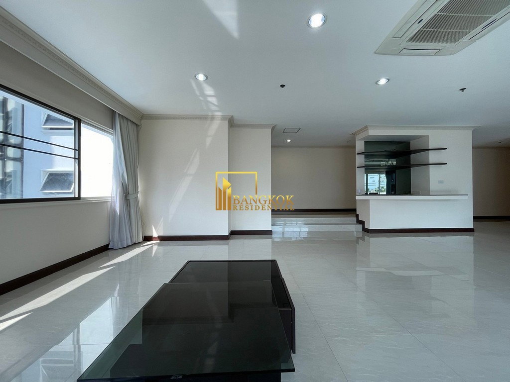 รูป 33 Tower | Huge 3 Bedroom Property in Sukhumvit 33 - BR3826CD - รูปที่ 3/39