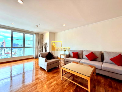 Apartment building for rent Metropolitan Electricity Authority : Expansive 3 Bedroom Luxury Apartment in Phrom Phong Area - BR21113AP