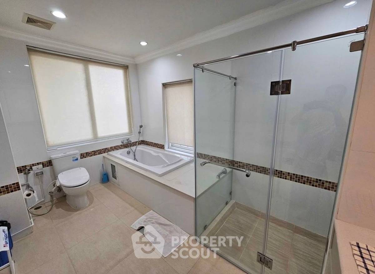 รูป ห้องกว้าง 2 ห้องนอน 120 ตร.ม. ใน LK Legend พัทยาใต้ (ID 3039011) - รูปที่ 6/13