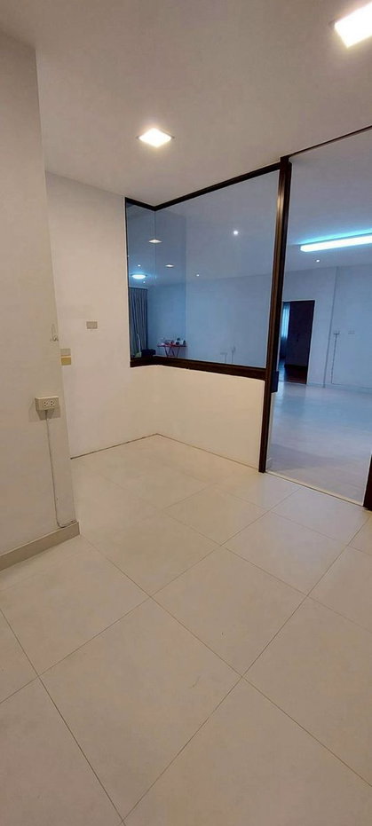 รูป 🏡บ้านหรูริมทะเลสาบ! Serene Lake หางดง 135 ตร.ว. 13 ลบ. 📞063-6649056 - รูปที่ 8/17