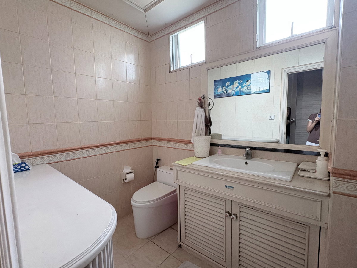 รูป ขาย Penthouse Duplex สุดหรู ใจกลางสุขุมวิท 24 | 300เมตร ถึงBTSพร้อมพงษ์ - รูปที่ 26/28