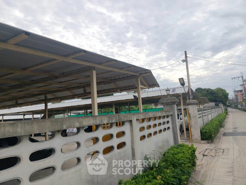 Land For Sale In Bang Khae Nuea Near MRT Lak Song (300m) (ID 3039457)