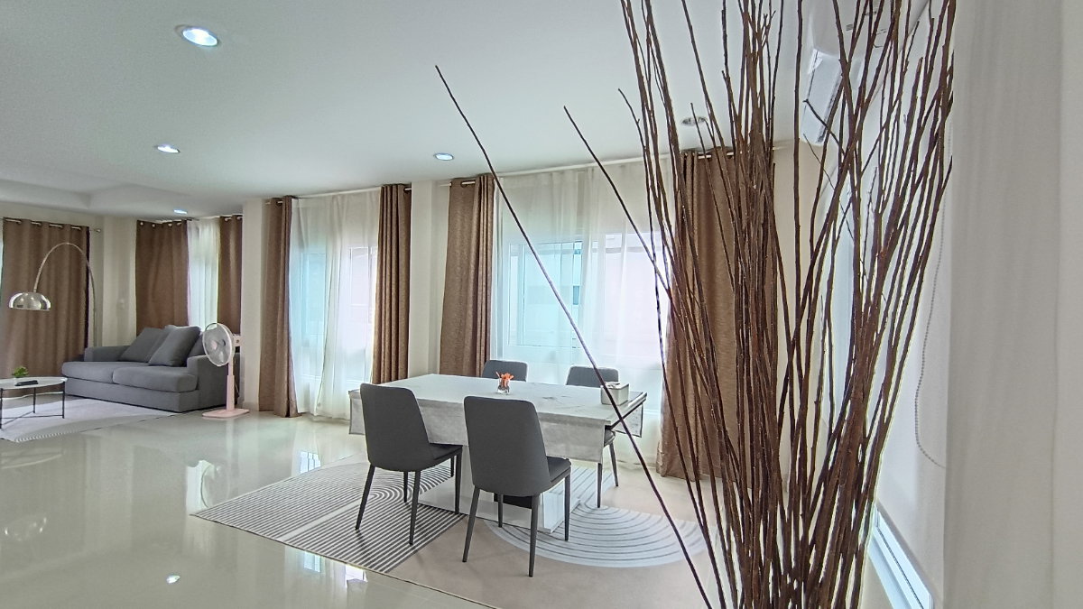 รูป บ้านเช่าแยกเจ ระหว่างบางเสร่+สัตหีบ - รูปที่ 4/9