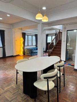  บ้านเดี่ยวใจกลางนิมมาน–สวนดอก ทำเล Prime Area. พื้นที่ใช้สอย 150 ตร.ม.
