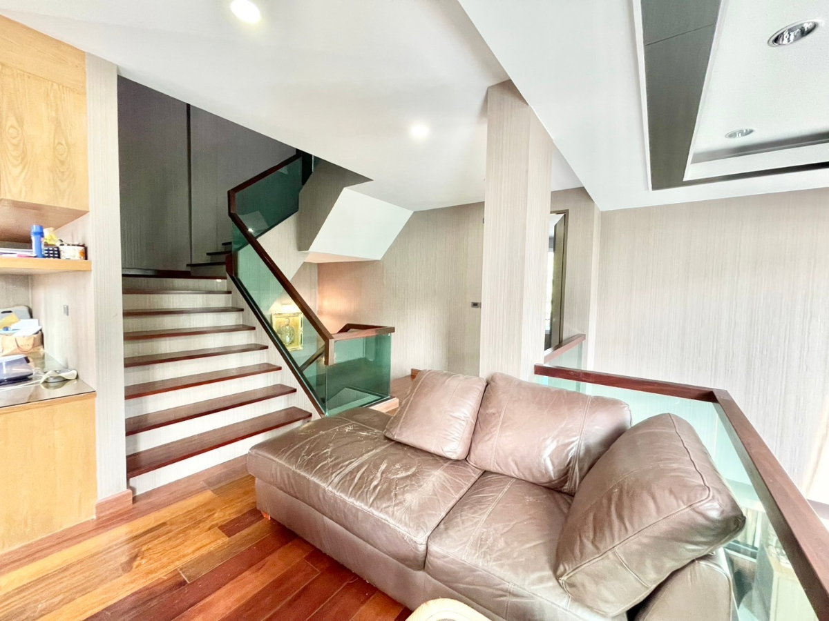 รูป *HOT*บ้านเดี่ยว 3 ชั้น The Gallery House Pattern เดอะ แกลเลอรี่ เฮ้าส์ แพทเทิร์น 4นอน 5น้ำ 57ตรว. - รูปที่ 28/31