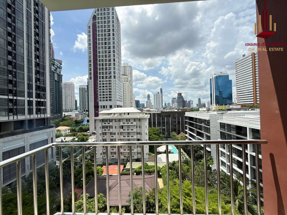 picture ✨ For Sale: Fullerton Sukhumvit Condo ✨   💰 Only 16,990,000 THB - 10/10