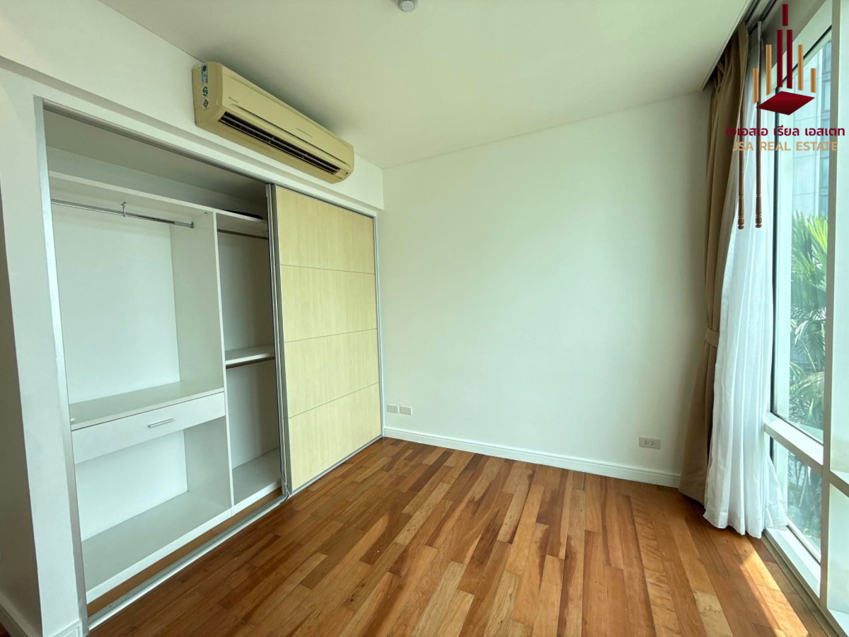 picture ✨ For Sale: Fullerton Sukhumvit Condo ✨   💰 Only 16,990,000 THB - 7/10