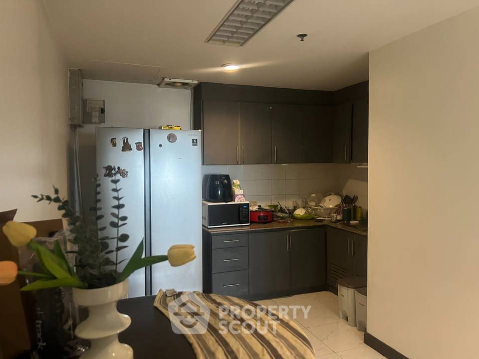 รูป คอนโด 3 ห้องนอน ชั้น 34 พื้นที่ 272 ตร.ม. ณ นูซา สเตท ทาวเวอร์ ใกล้ BTS สะพานตากสิน 400 ม. (ID 3036001) - รูปที่ 4/6