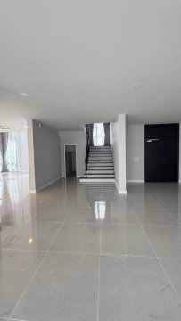 รูป MHR183 ให้เช่าบ้านเดี่ยวหรู THE CITY บางนา 2 หลังใหญ่สไตล์ Modern English โถงสูง 6 เมตร พื้นที่ 580 ตรม. ใกล้เมกาบางนาและโรงเรียนนานาชาติ - รูปที่ 9/11