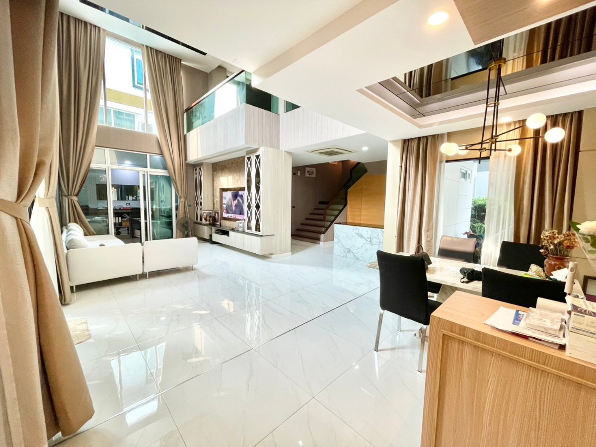 รูป *HOT*บ้านเดี่ยว 3 ชั้น The Gallery House Pattern เดอะ แกลเลอรี่ เฮ้าส์ แพทเทิร์น 4นอน 5น้ำ 57ตรว. - รูปที่ 8/31