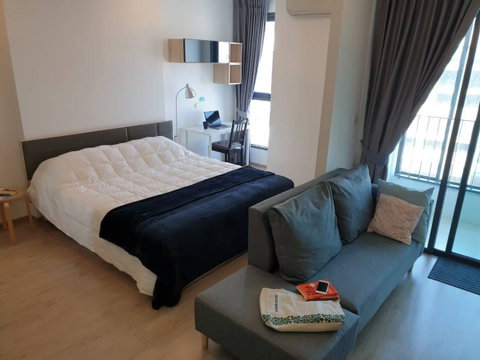 Ideo Q Chula Samyan【𝐑𝐄𝐍𝐓】🔥 Fully furnished, perfectly designed, beautiful minimalist modern room 🔥 Contact Line ID: @hacondo