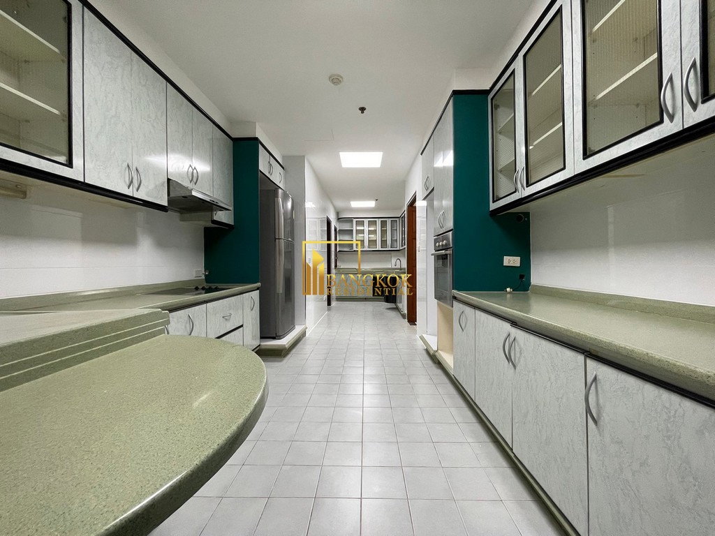รูป 33 Tower | Huge 3 Bedroom Property in Sukhumvit 33 - BR3826CD - รูปที่ 10/39