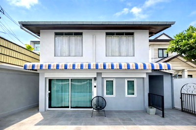 บ้านเดี่ยวให้เช่า : สถานีกลางบางซื่อ 700ม. Lotusประชาชื่น 500 ม. ประชาชื่นต้นๆ บ้านเดี่ยว 2 ชั้น 3 นอน 2 น้ำ 20ตร.ว. 160ตร.ม. พร้อมแอร์ทุกห้อง