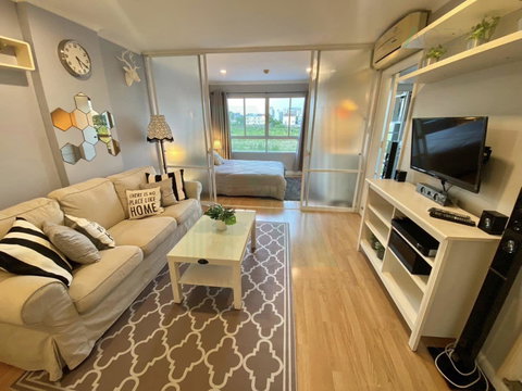 For Rent Condo LUMPINI VILLE RAMKHAMHAENG 26 Building C, Floor 2,1 bed room, Room size 33 sqm
