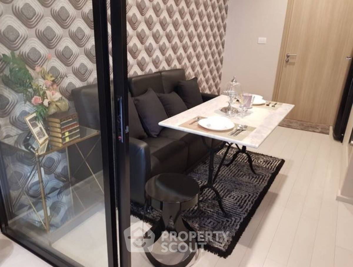 รูป ราคาน่าสนใจ คอนโด 1 ห้องนอน Noble Ploenchit ใกล้ BTS เพลินจิต 100 ม. (ID 362939) - รูปที่ 4/10