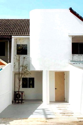 บ้านเดี่ยว ถนนสุขุมวิท : 🏘️รีโนเวทใหม่! กุลพันธ์วิลล์ 2 แม่เหียะ 19 ตร.ว. 2.59 ลบ. 📞063-6649056