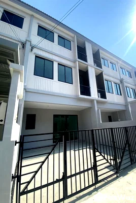 Townhouses for sale : 3 Bedroom Townhouse for sale at Patio Rama 2  6502077