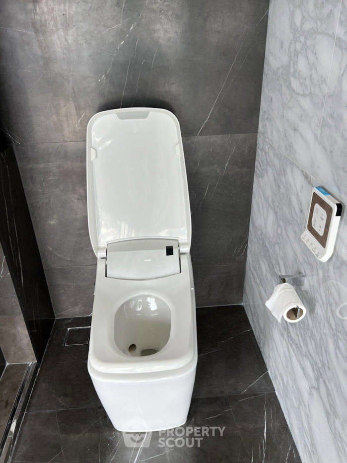 picture 2-BR 126 Sqm, 25th-Floor At The Monument Thong Lo (Near Thong Lo) (ID 880639) - 21/28