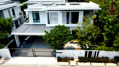 Houses for rent Samut Prakarn : ✨ For Rent: MANTANA Bangna km 15 ✨   💰 Only 140,000 THB/month