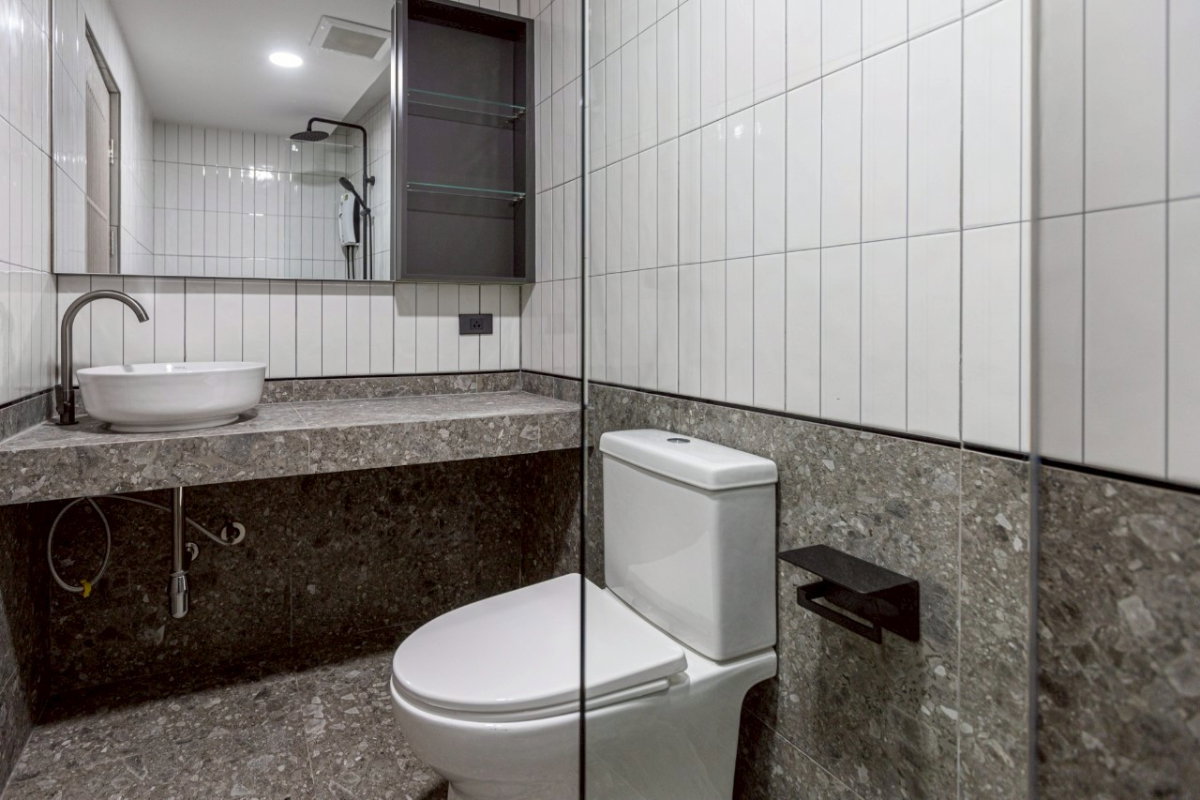 รูป ให้เช่าคอนโดมิเนียม ห้องกว้าง พร้อมเฟอร์นิเจอร์ครบ  #A8-C0818 - รูปที่ 13/22