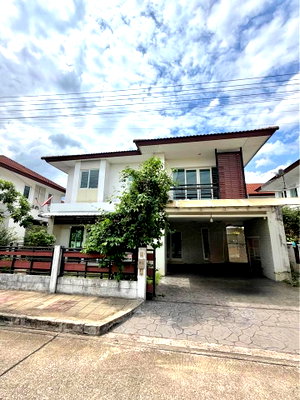 เช่าบ้านเดี่ยว วิทยาลัยเชียงใหม่บริหารธุรกิจนานาชาติ :  ให้เช่าบ้านเดี่ยว 2 ชั้น พร้อมเข้าอยู่  ในโครงการ  #A6-H0480
