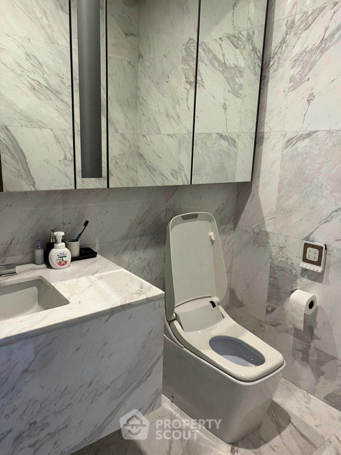 picture 2-BR 126 Sqm, 25th-Floor At The Monument Thong Lo (Near Thong Lo) (ID 880639) - 3/28