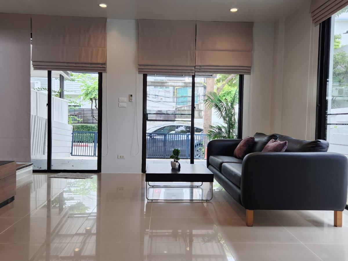 รูป ST13463 - Townhome Areeya Mandarina Sukhumvit 77 : BTS Onnut - รูปที่ 5/10
