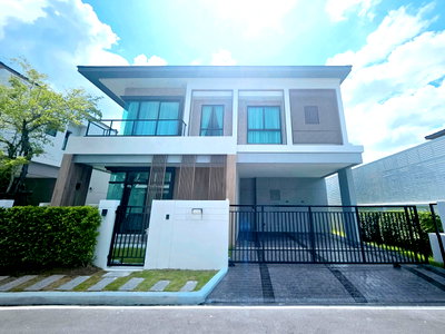 เช่าบ้านเดี่ยว เซ็นทรัล พลาซ่า บางนา : บางกอก บูเลอวาร์ด บางนา-กม.5 Bangkok Boulevard Bangna-km5