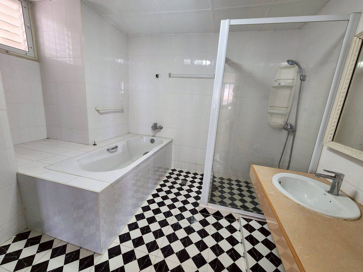 รูป Tai Ping Towers 4 bedrooms, for rent - รูปที่ 7/15