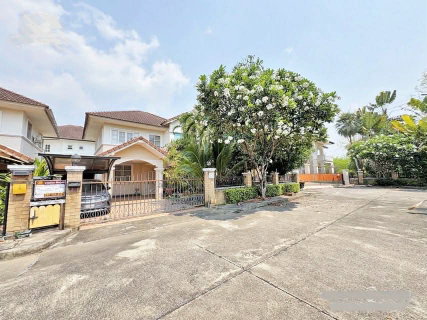 A 4-bedroom detached house on a 76 sq.w. plot of land, with over 251 sq.m. of usable space. Located in Hang Dong – San Pa Tong,