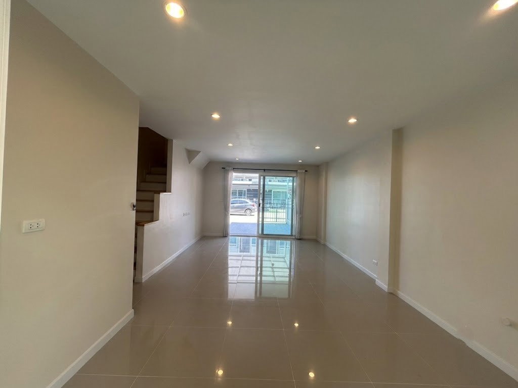 รูป 🔥 ทาวน์โฮม 2 ชั้น เพียง 1.99 ล้าน! 🏡 ศุภาลัย ไพรด์ วงแหวน - ลำลูกกา คลอง 6  - รูปที่ 3/21