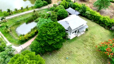 Land for sale : Riverside Land for Sale on the Bang Pakong River with Private Residence & Private Lake  Bang Khla, Chachoengsao  Land Area: 10 Rai 1 Ngan 67 Sq. Wah