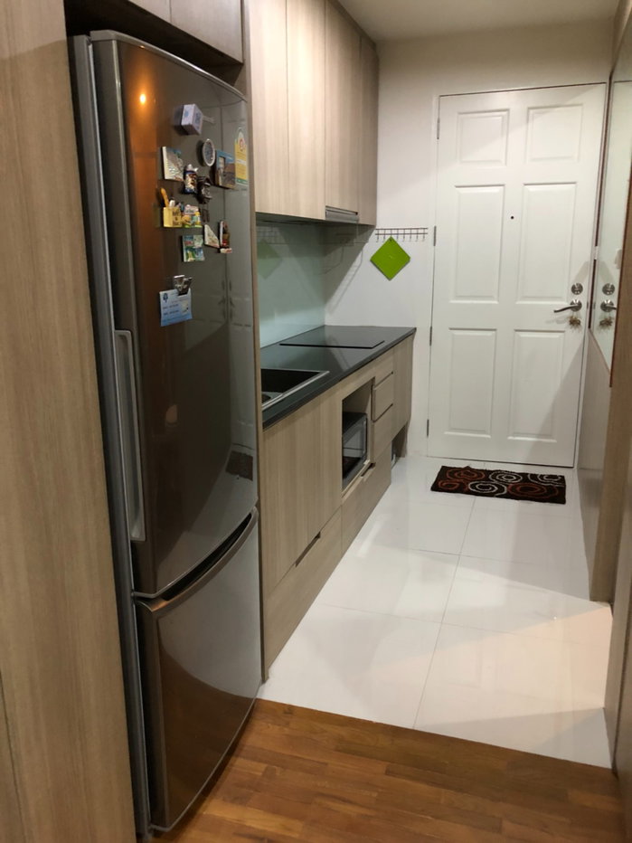รูป ให้เช่าคอนโด บ้านสิริสาทร เย็นอากาศ พื้นที่ 36 ตรม. 1-ห้องนอน 1-ห้องน้ำ ชั้น 6 พร้อมเฟอร์นิเจอร์บิ้วท์อิน และเครื่องใช้ไฟฟ้า ทำเลดี บรรยากาศเงียบสงบ - รูปที่ 4/14