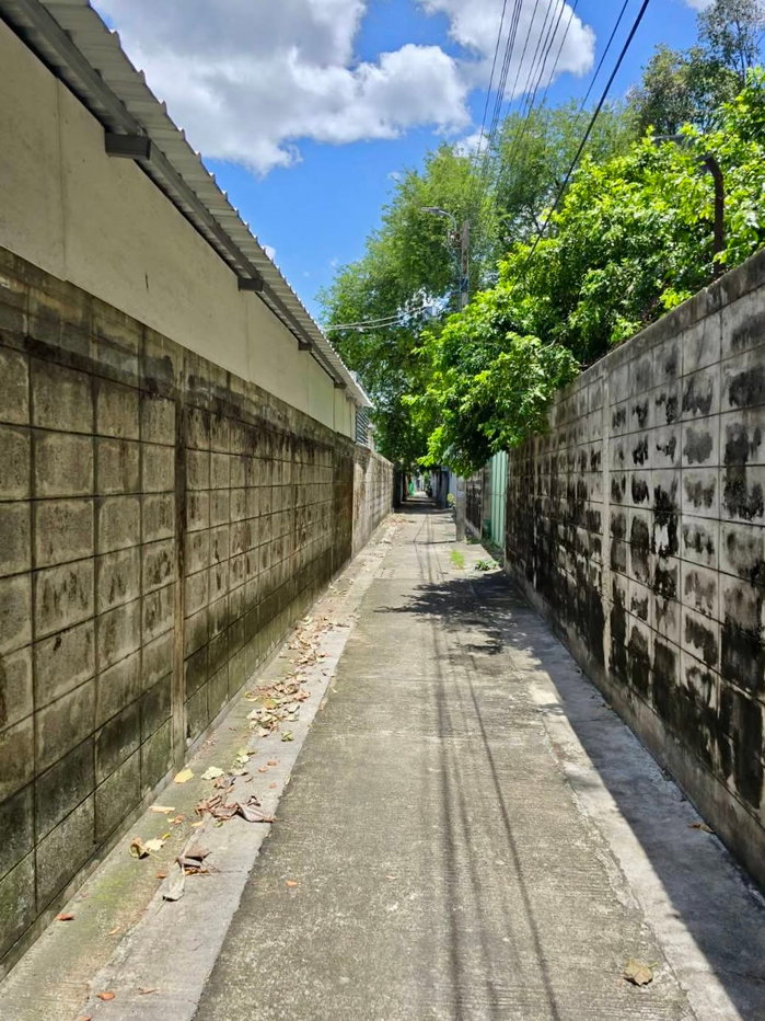 รูป เช่า บ้านสร้างใหม่ เฟอร์นิเจอร์ครบ ใกล้ BTS สถานีสุรศักดิ์ - รูปที่ 17/21