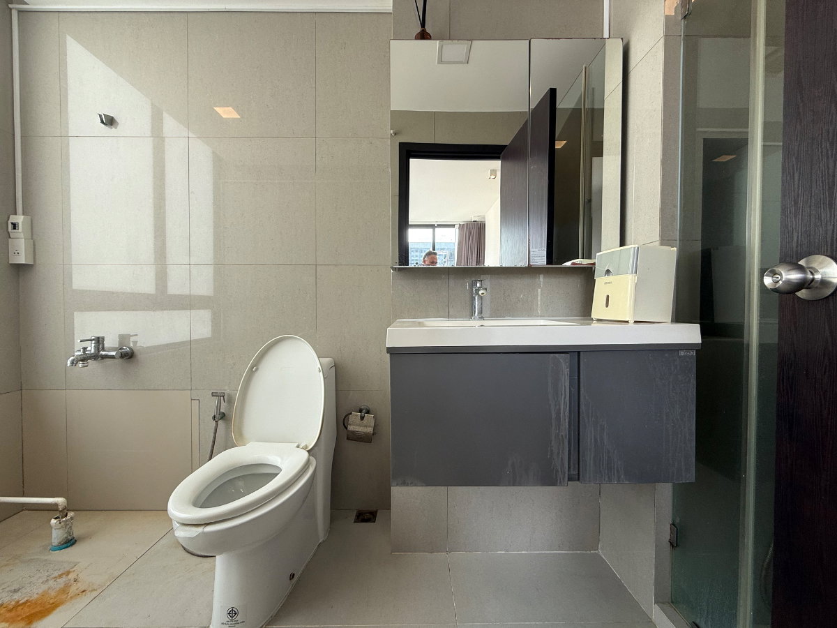 picture CGS_PH01 LYSS Condominium Ratchayothin, Condo for sell. Line: @cgestate - 7/22