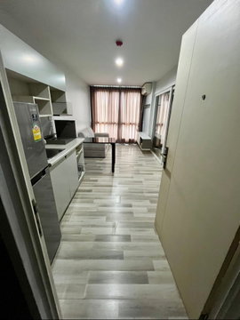 The key udomsuk for rent located on 3rd floor