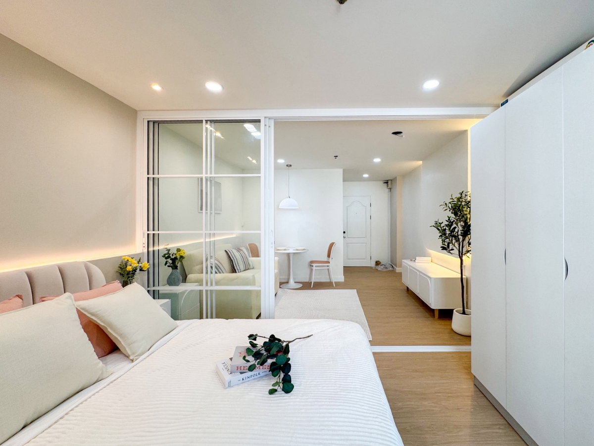 picture Regent Home 1 Phaholyothin 67  For Sell - 6/12