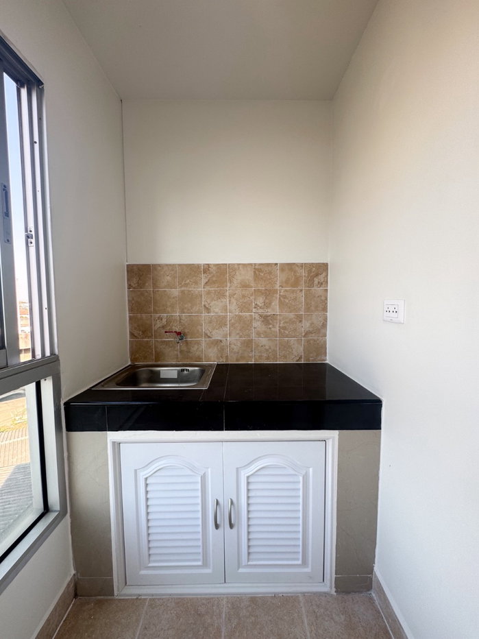 picture Regent Home 1 Phaholyothin 67  For Sell - 8/12