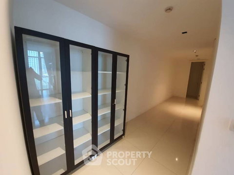 ชั้น 40 ขนาด 313 ตร.ม. ห้องชุด 4 ห้องนอน Villa Asoke ใกล้ MRT เพชรบุรี (ID 2746390)