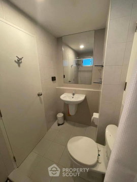 คอนโด 1 ห้องนอน 49 ตร.ม. ชั้น 4 ใกล้ BTS ทองหล่อ 300 ม. Condo One Thonglor Station (ID 3041813)