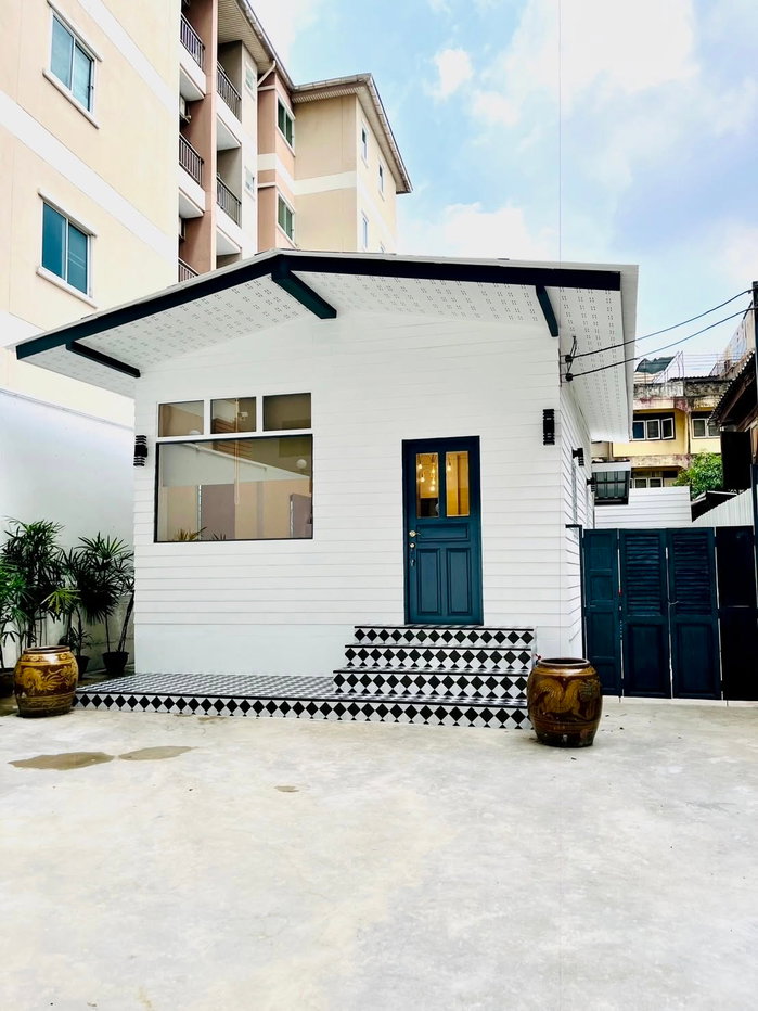 รูป เช่า บ้านสร้างใหม่ เฟอร์นิเจอร์ครบ ใกล้ BTS สถานีสุรศักดิ์ - รูปที่ 5/21