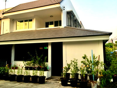 ขายทาวน์โฮม : 🏡 ขายทาวน์เฮ้าส์ 2 ชั้น หลังมุม หมู่บ้านทิพวัล 1