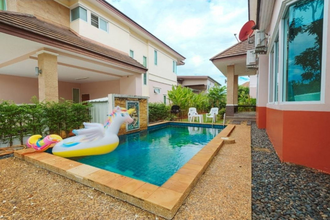 รูป ขายด่วน! June Pool Villa กระบี่ พูลวิลล่าสุดหรู พร้อมเข้าอยู่ทันที - รูปที่ 2/10