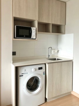M1367 Condo for rent, Lumpini Suite Din Daeng-Ratchaprarop. Beautiful room, fully furnished, with washing machine. Special price.