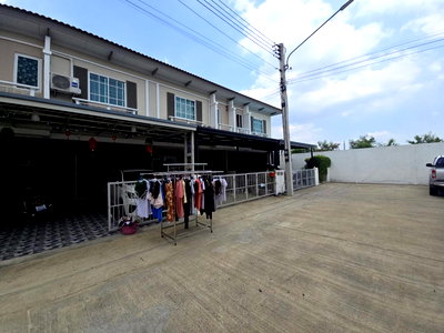 Townhouses for sale : TOWN HOUSE 18 Sq.w. Muang Samut Sakhon Samut Sakhon for 2.3M