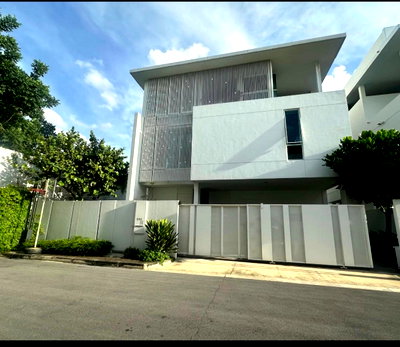ขายบ้านเดี่ยว : ✨ The Peak of Luxury Living — ขายบ้านเดี่ยว VIVE เอกมัย-รามอินทรา พร้อมลิฟท์ส่วนตัวและตกแต่งหรูครบครัน ✨รหัส FD-083630