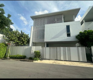 ✨ The Peak of Luxury Living — ขายบ้านเดี่ยว VIVE เอกมัย-รามอินทรา พร้อมลิฟท์ส่วนตัวและตกแต่งหรูครบครัน ✨รหัส FD-083630