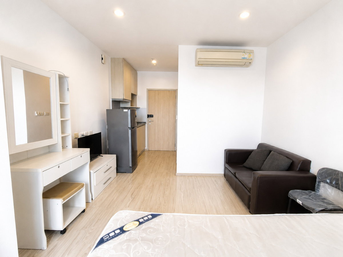 picture For Rent Studio 1 Bathrooms | Ideo Mobi Sukhumvit Eastgate - 3/9