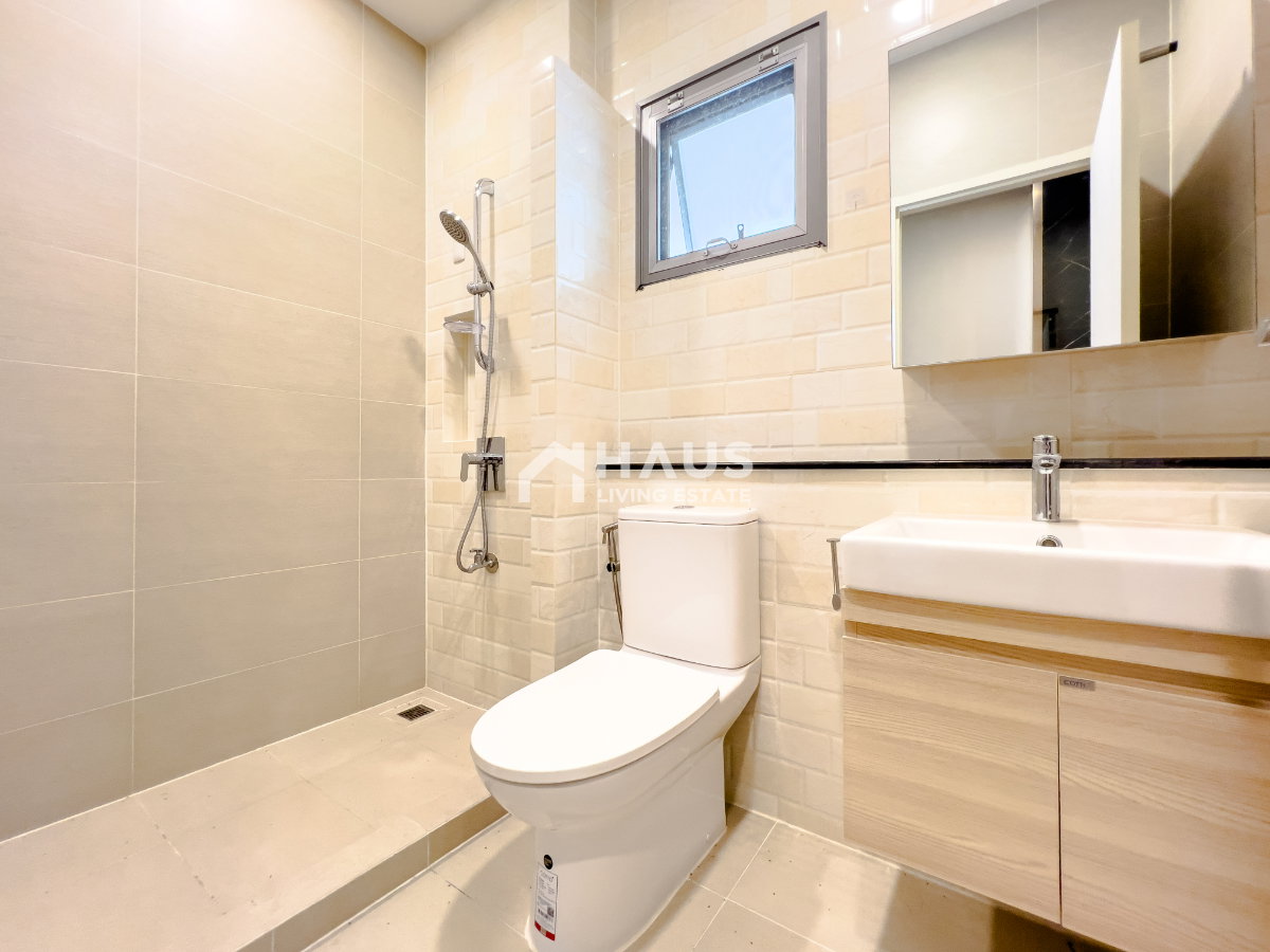 picture Perfect Place Rattanathibet-Saima / 4 Bedrooms #HRP3063 - 9/19